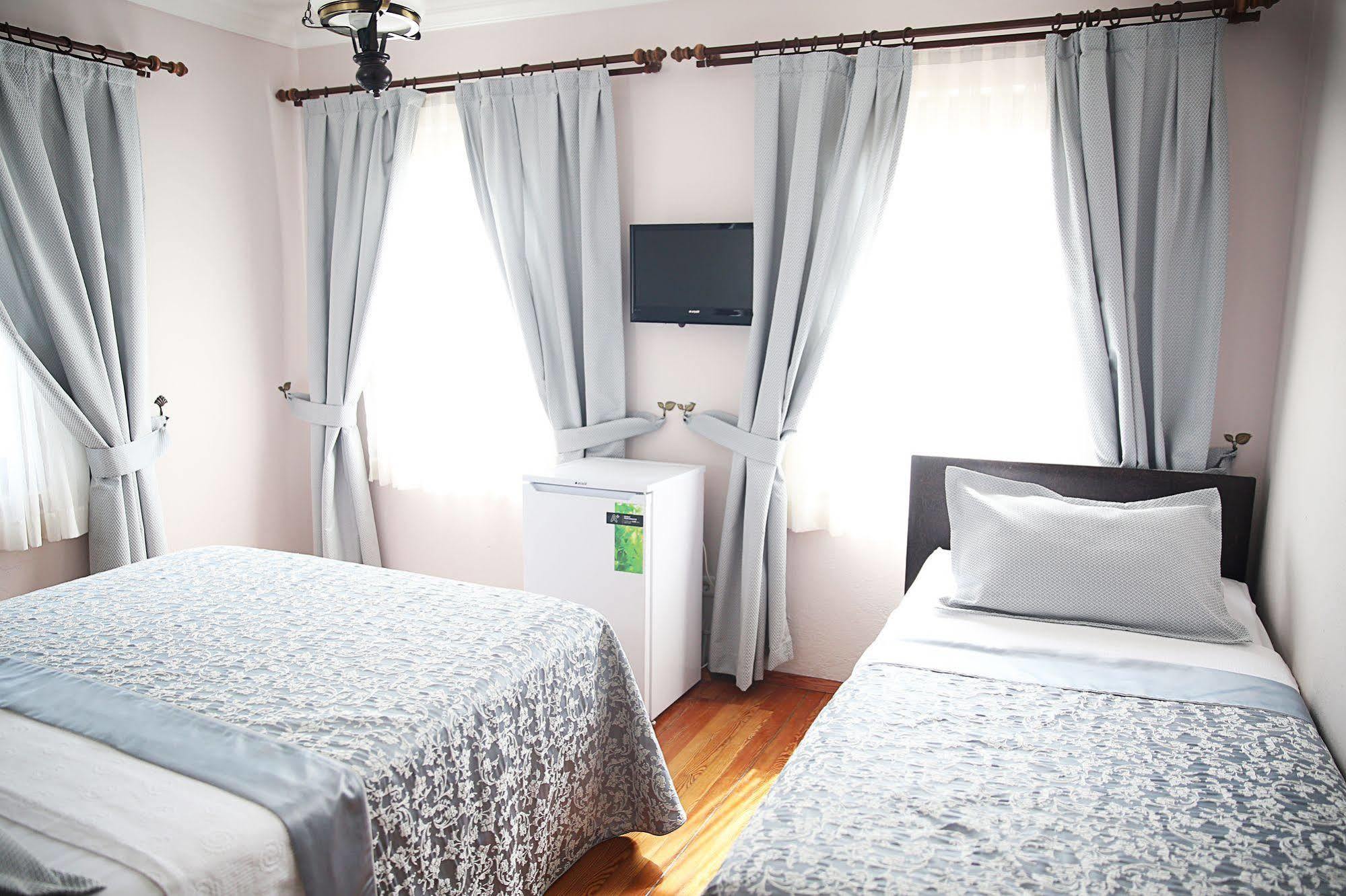 Ebruli Hotel Bozcaada Eksteriør billede